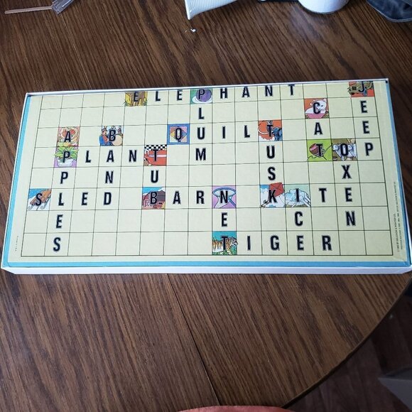 Scrabble For Juniors Board Game, Edition 5 by Selchow & Righter, Vintage 1982 - Picture 6 of 11